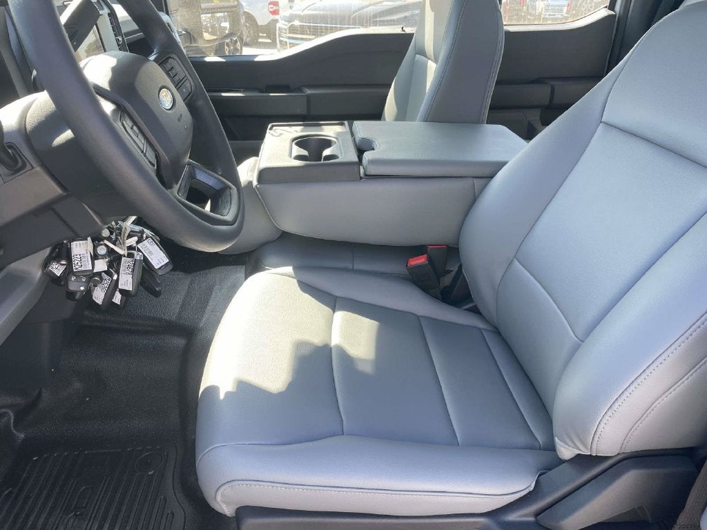 2027 Ford F-250SD XL