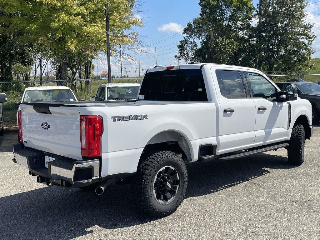 2027 Ford F-250SD XLT