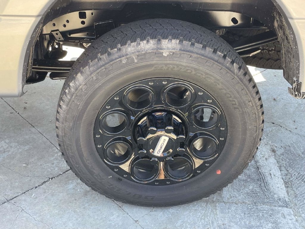 2027 Ford F-250SD XLT