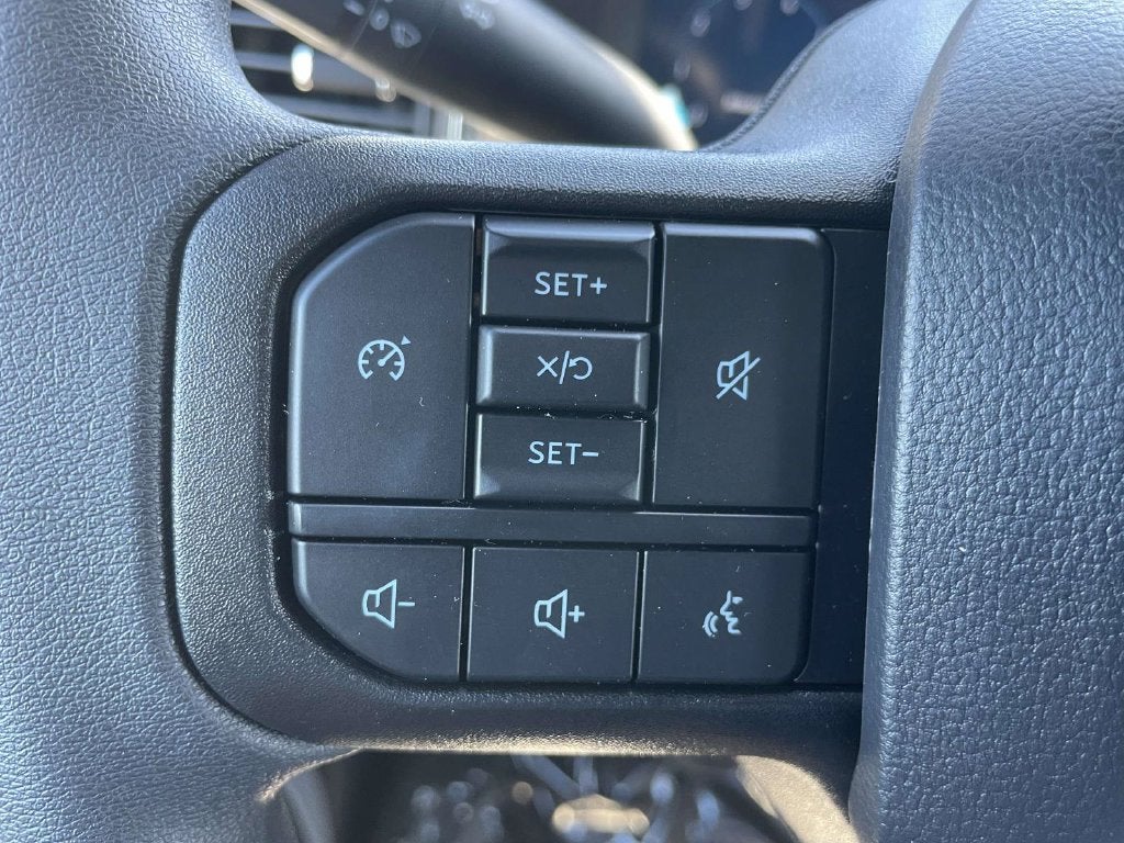 2027 Ford F-250SD XLT