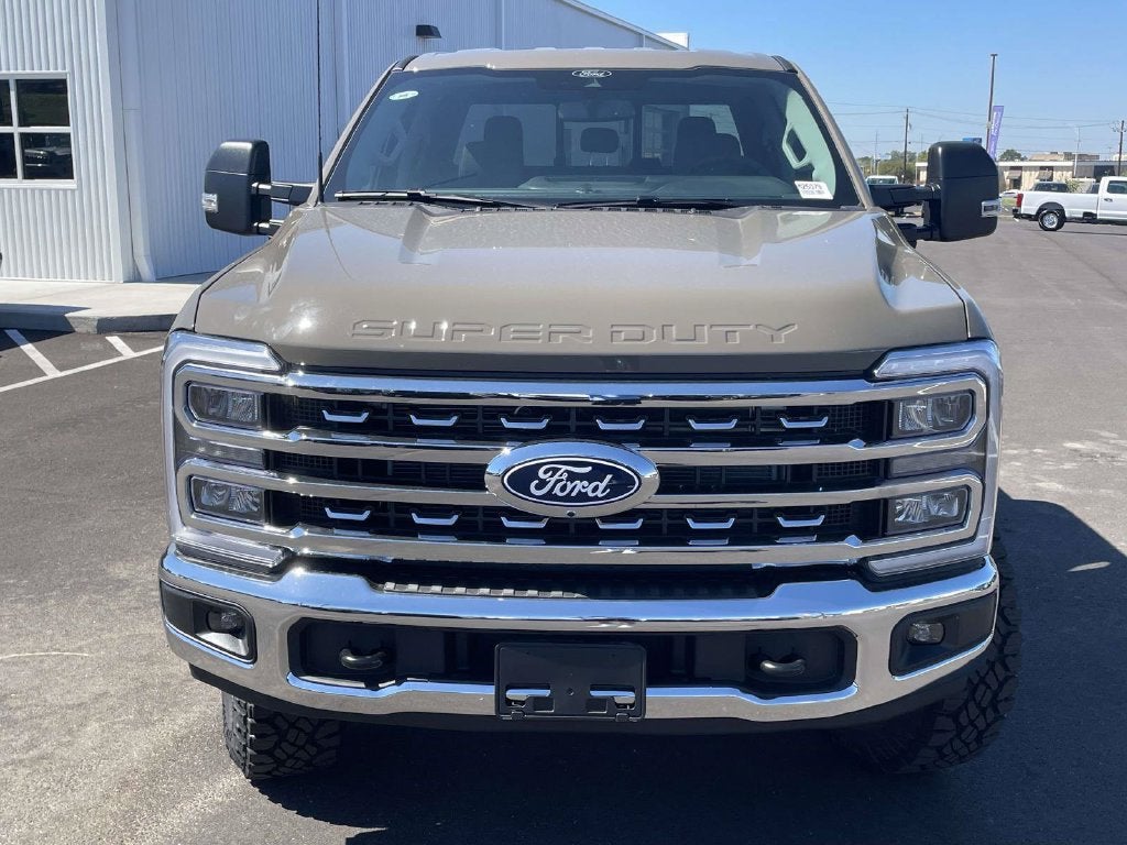 2027 Ford F-250SD XLT