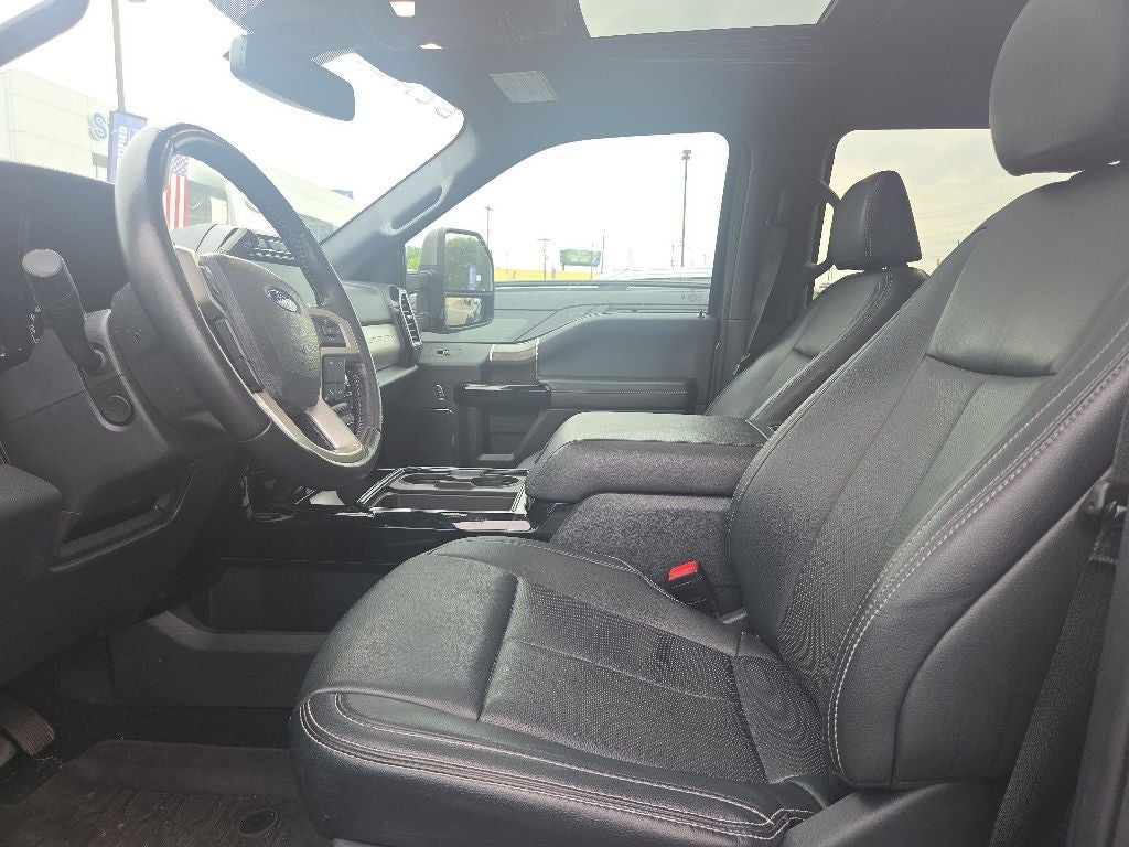2022 Ford F-250SD Lariat