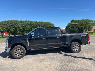 2023 Ford F-250SD Lariat