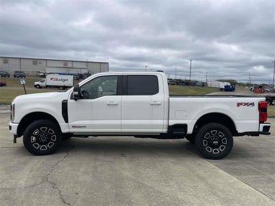 2025 Ford F-350SD Platinum