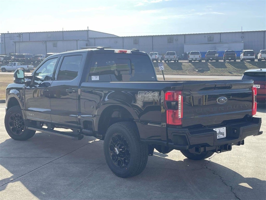 2026 Ford F-350SD Lariat