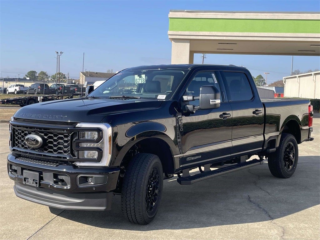 2026 Ford F-350SD Lariat