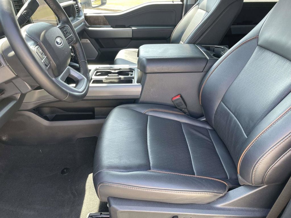 2025 Ford F-350SD Lariat