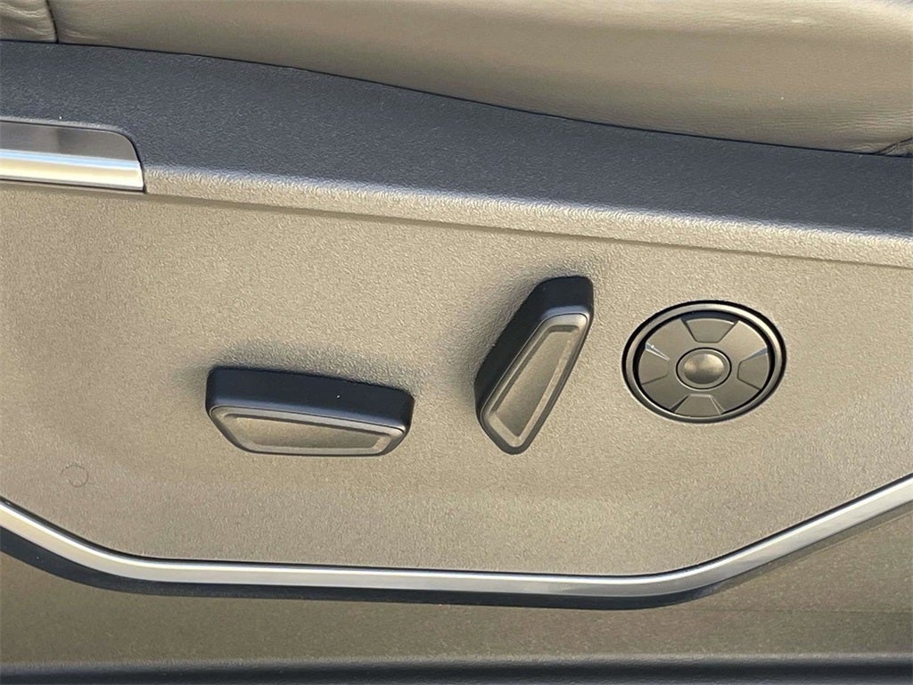 2026 Ford F-350SD Platinum DRW