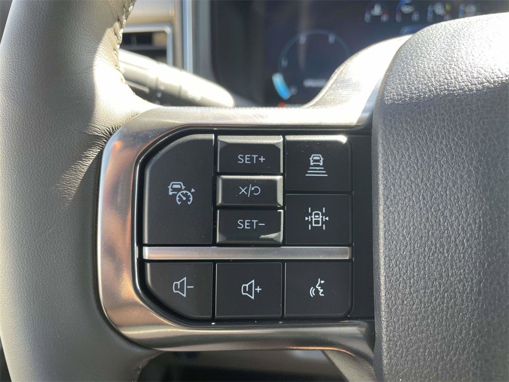 2026 Ford F-350SD Platinum DRW