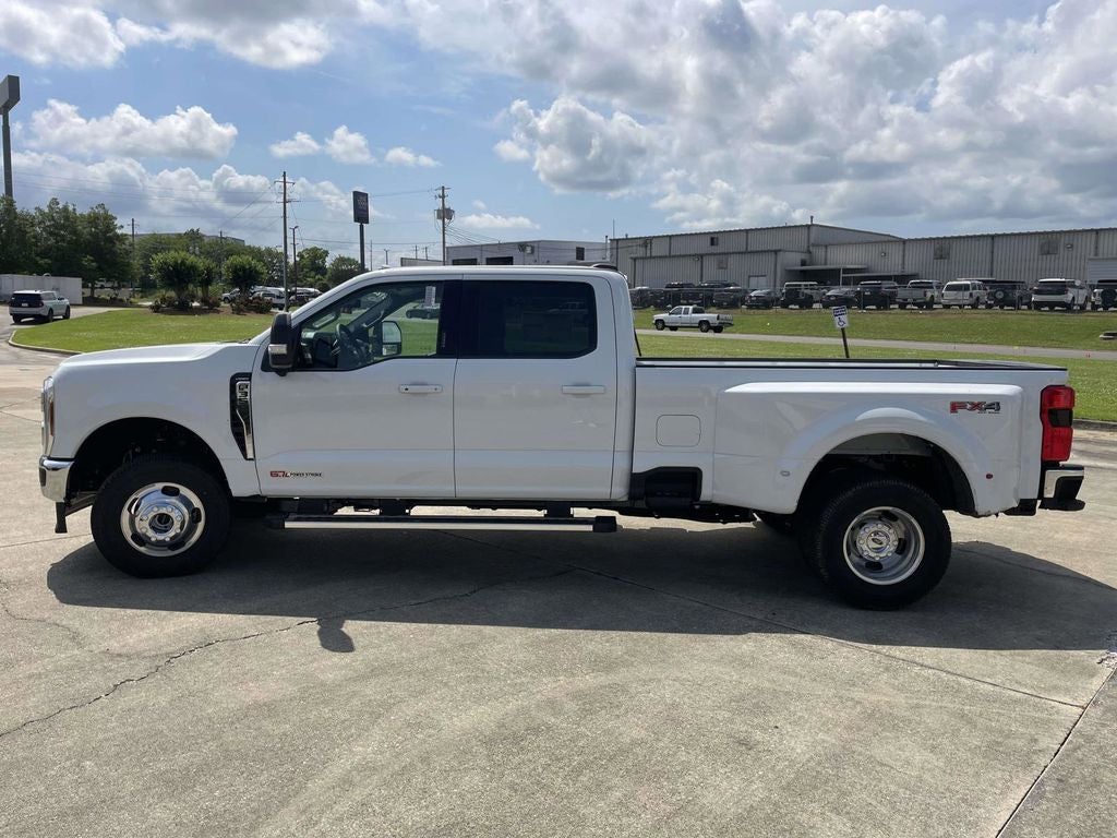 2026 Ford F-350SD Lariat DRW