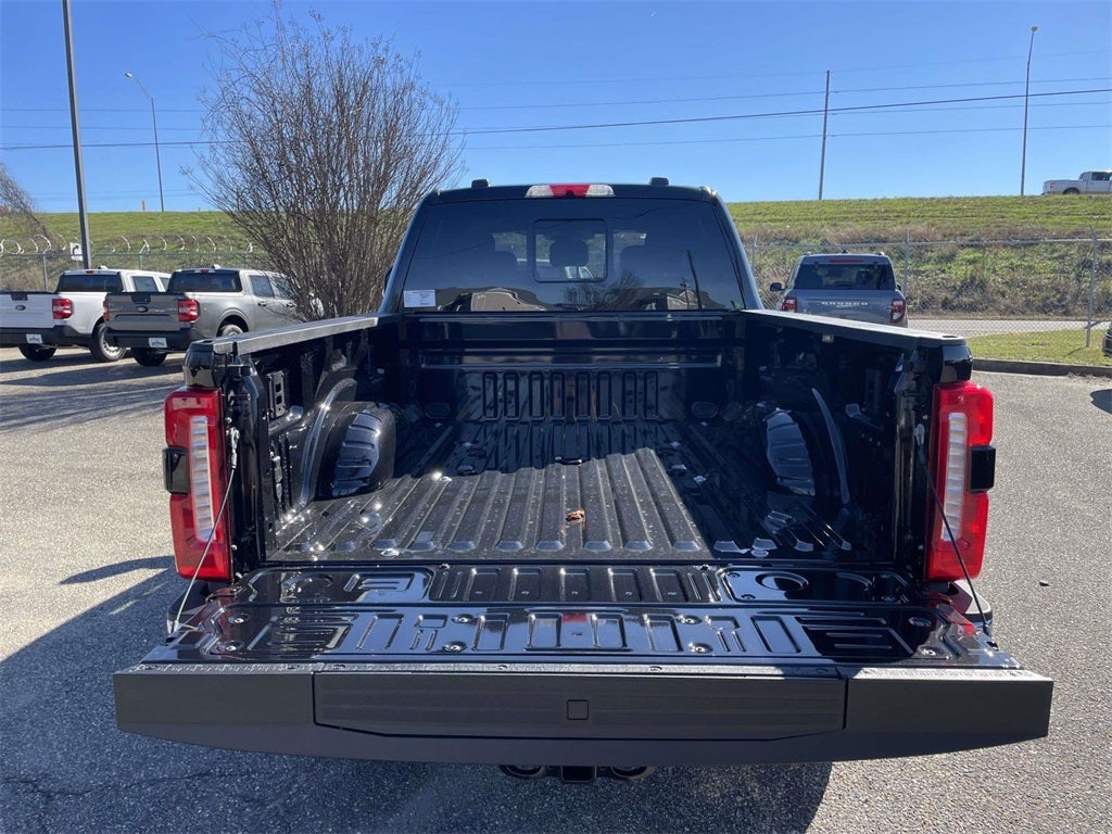 2026 Ford F-350SD Platinum DRW