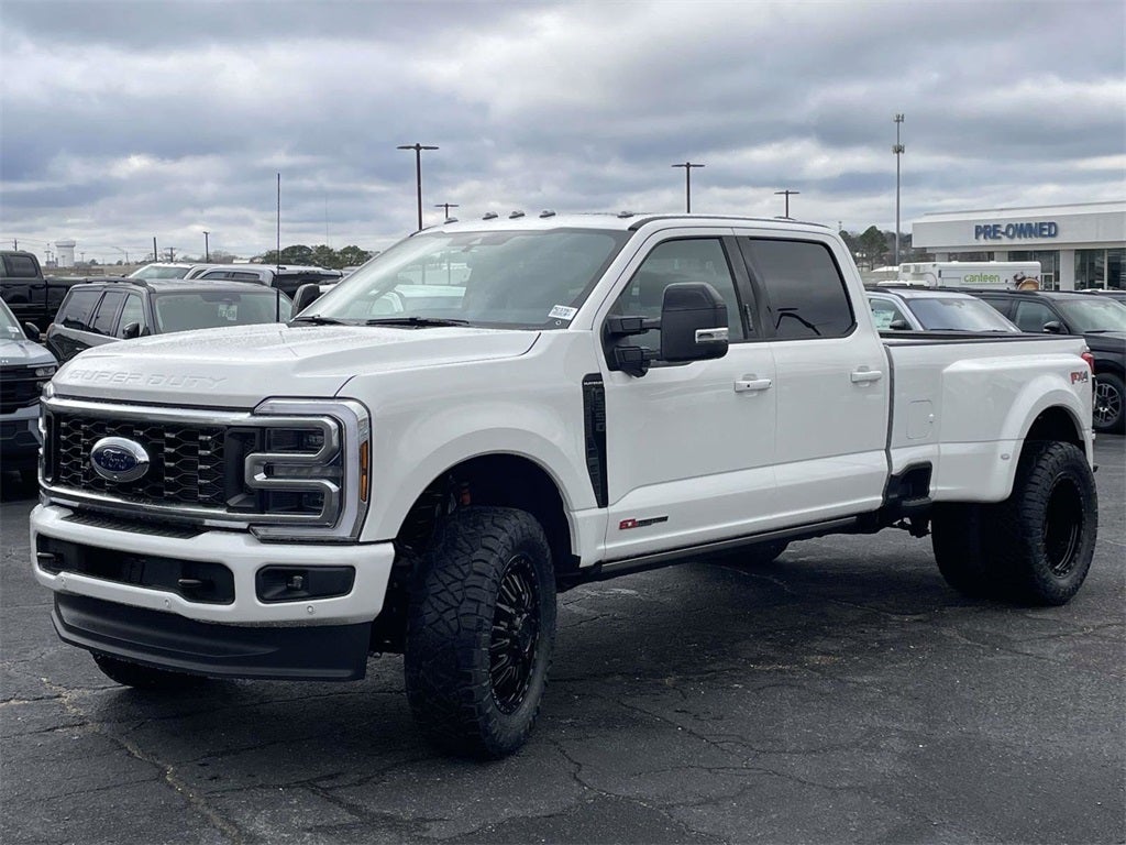 2026 Ford F-350SD Platinum DRW