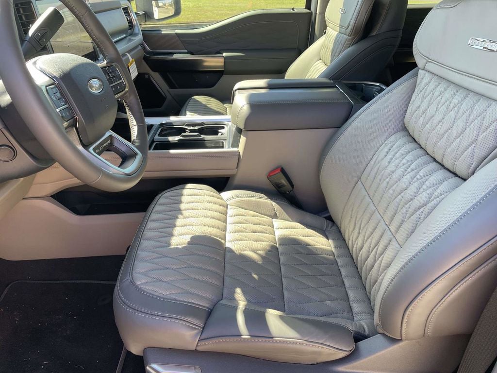 2026 Ford F-350SD Platinum