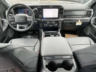 2027 Ford F-350SD Lariat DRW