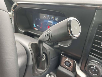 2027 Ford F-350SD Lariat DRW