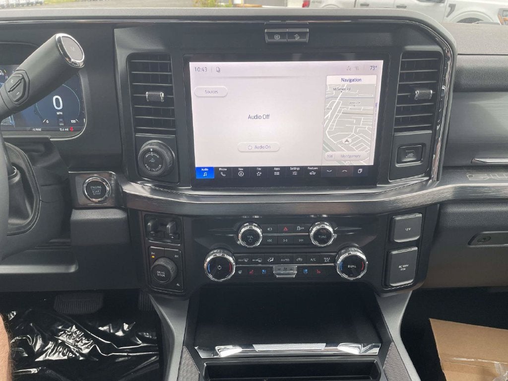 2027 Ford F-350SD Lariat DRW