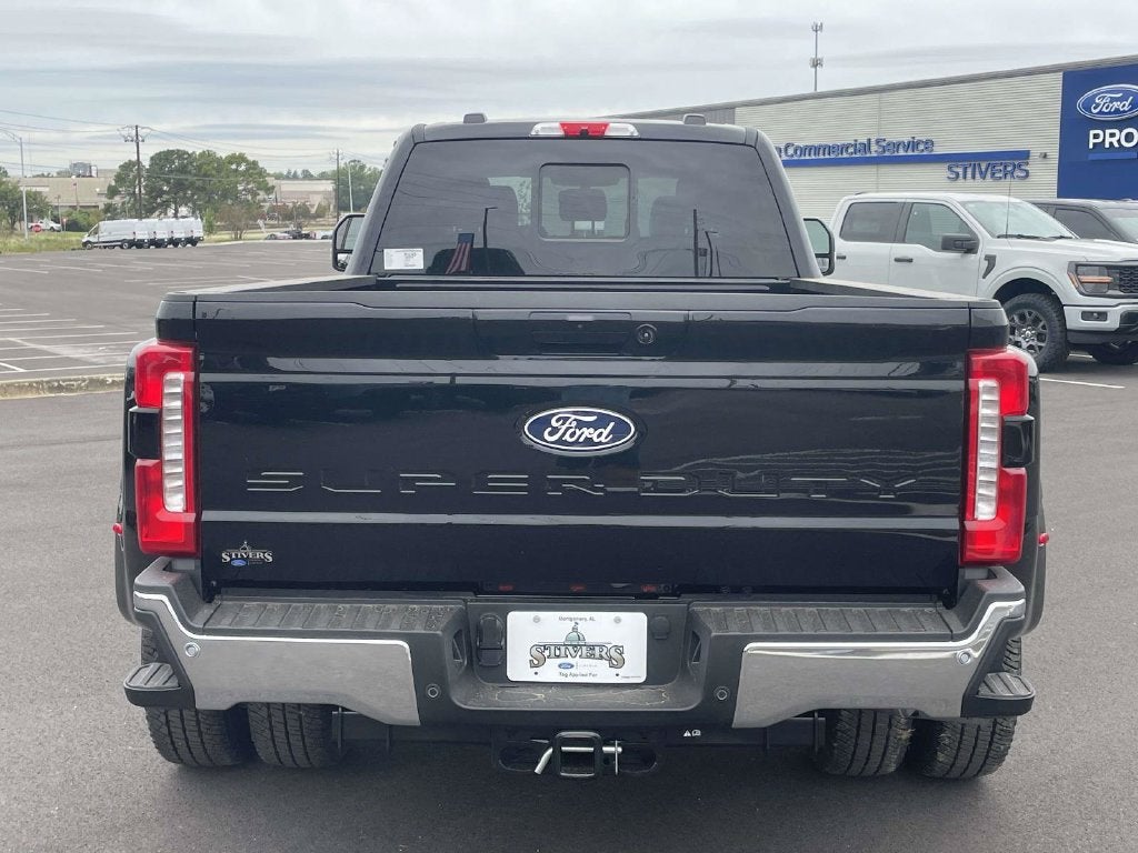 2027 Ford F-350SD Lariat DRW