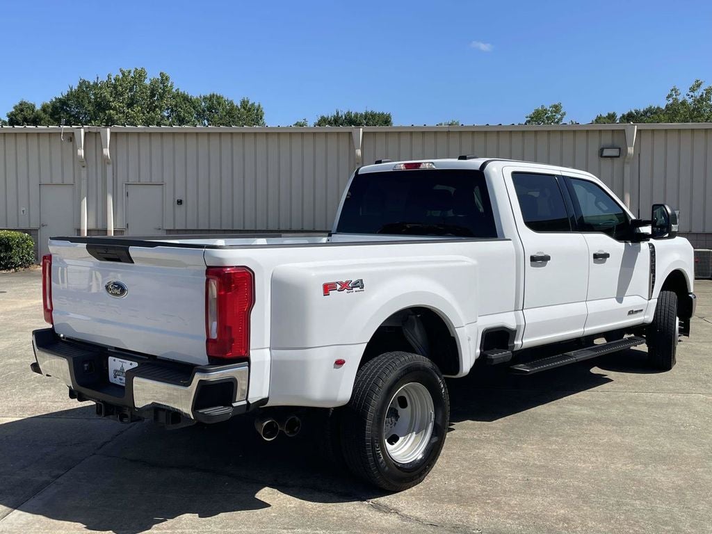 2026 Ford F-350 DRW XLT
