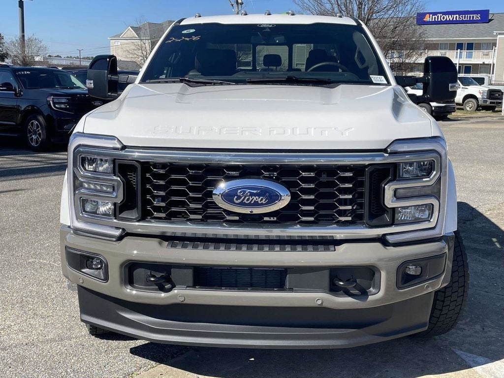 2026 Ford F-450SD King Ranch DRW