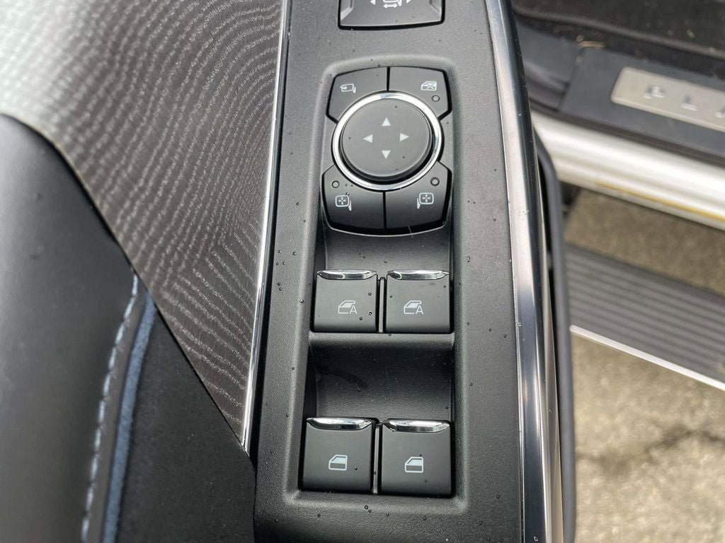 2025 Ford F-450SD Platinum