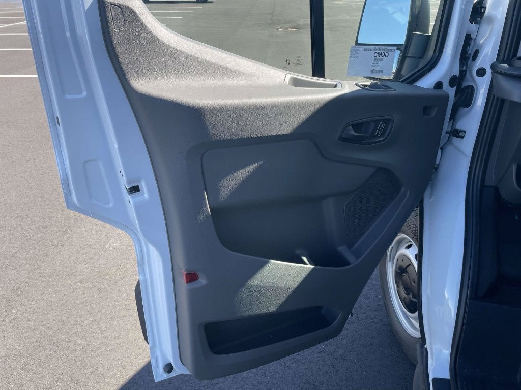 2027 Ford Transit-250 Base