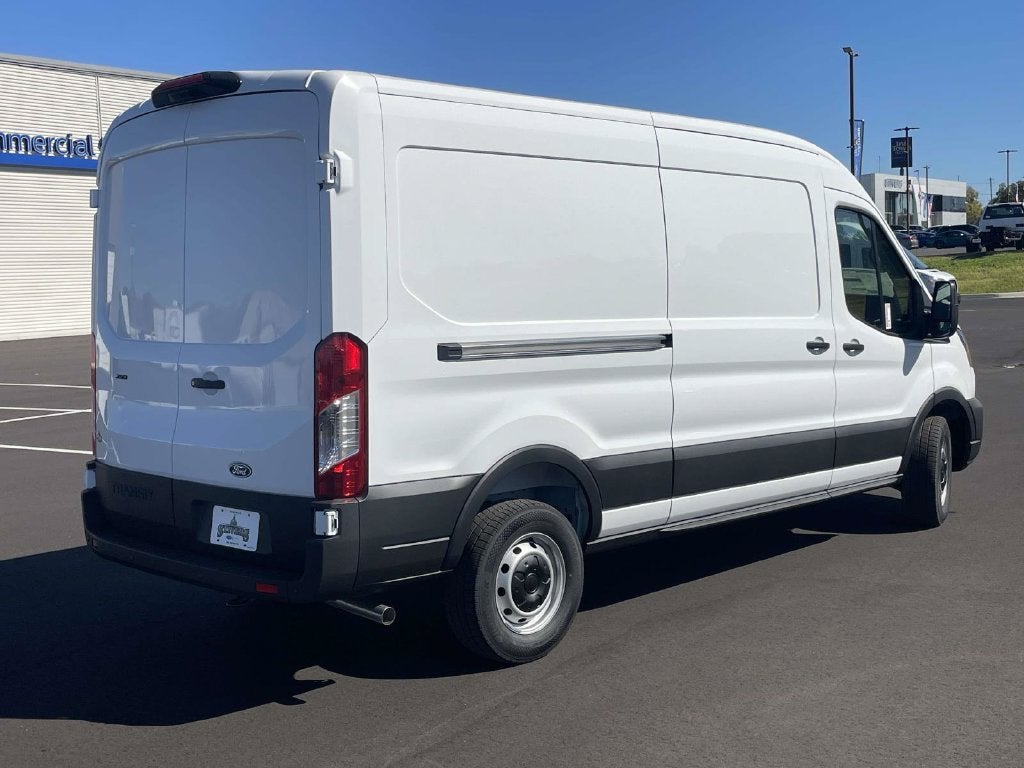 2027 Ford Transit-250 Base