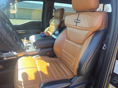 2022 Ford F-150 Platinum