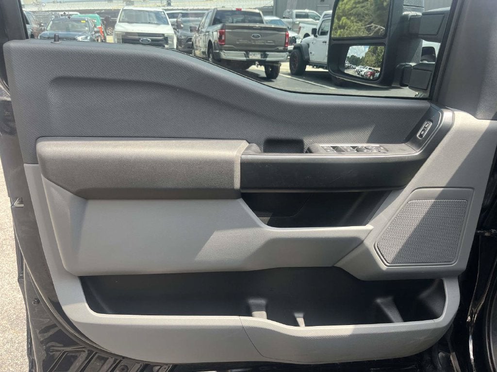 2023 Ford F-150 XL STX