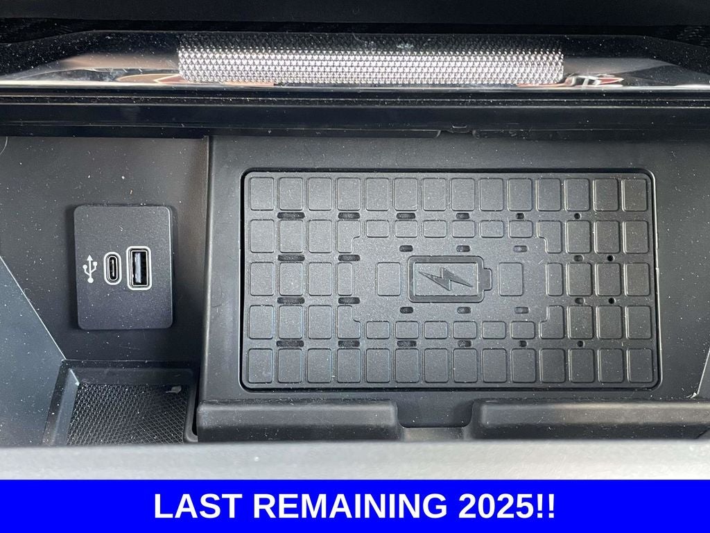 2025 Ford F-150 Raptor - Photo 22