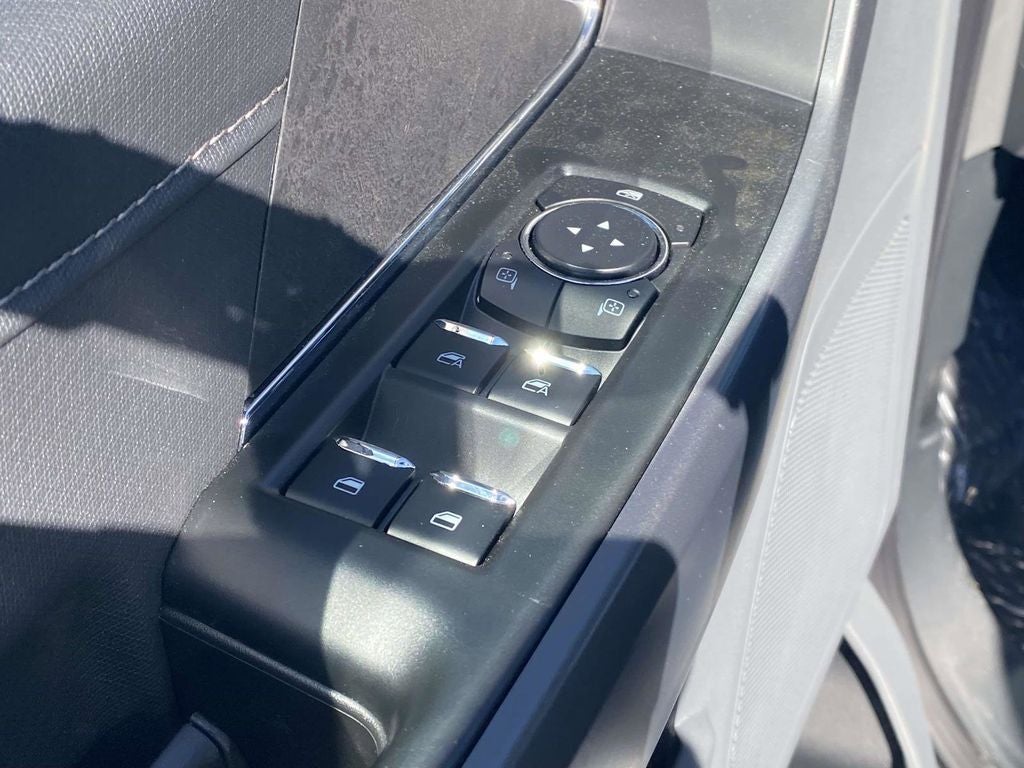 2025 Ford F-150 XLT Commercial