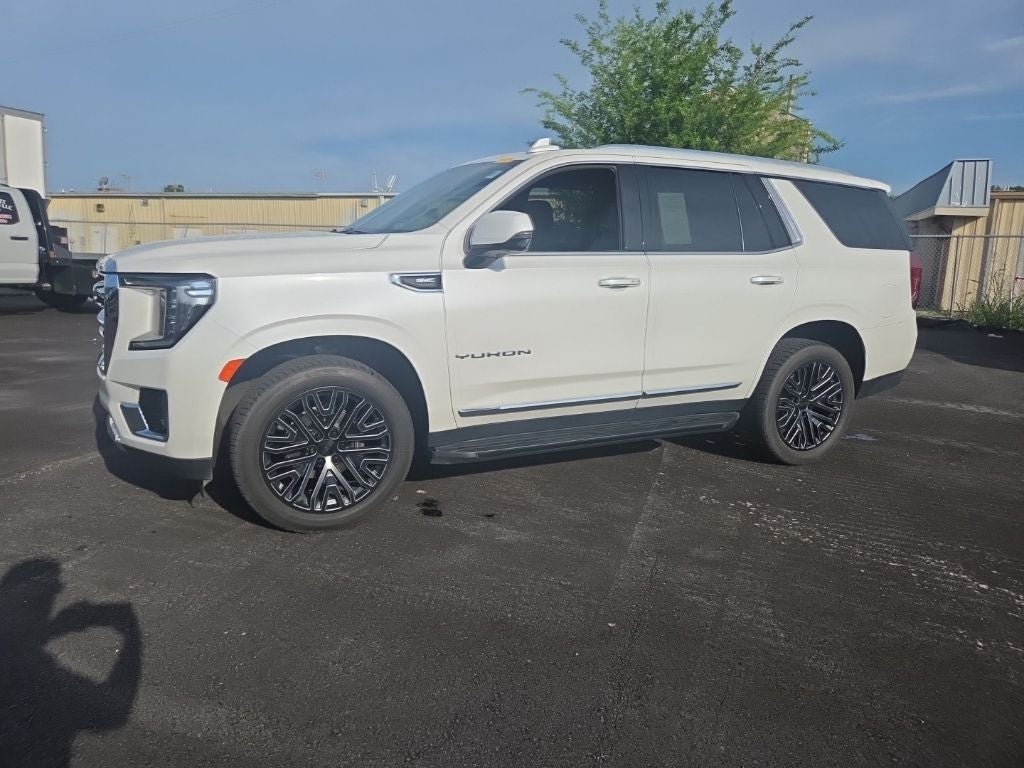2022 GMC Yukon SLT