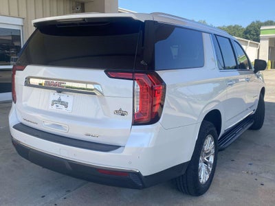 2023 GMC Yukon XL SLT