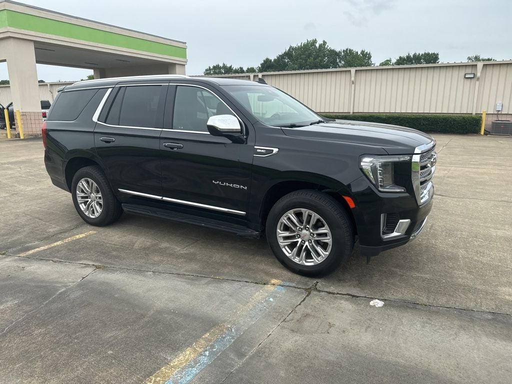 2023 GMC Yukon SLT