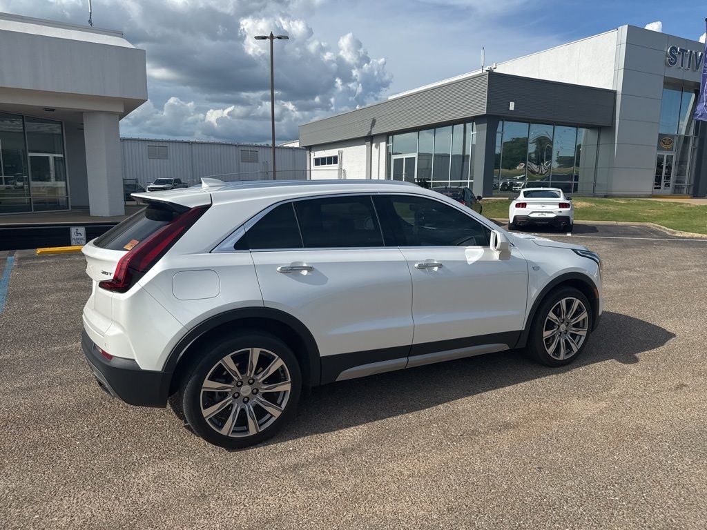 2019 Cadillac XT4 Premium Luxury