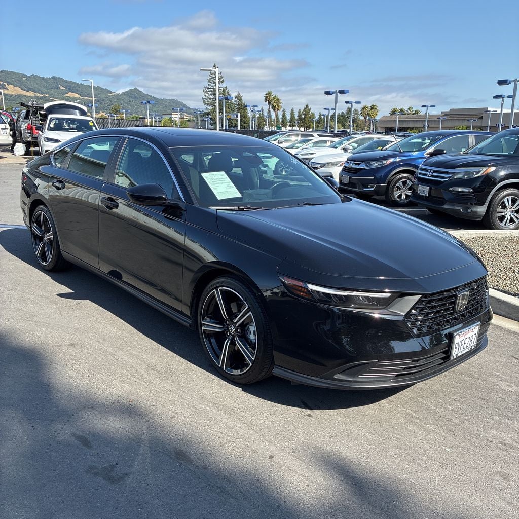 2025 Honda Accord Hybrid Sport's photo
