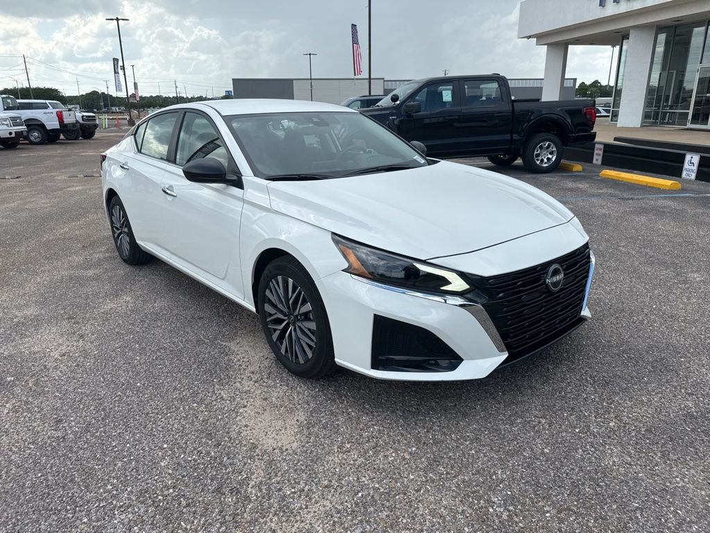 2025 Nissan Altima 2.5 SV's photo