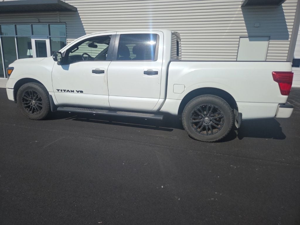 2018 Nissan Titan SV