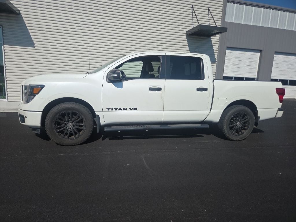 2018 Nissan Titan SV