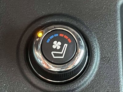 2024 Nissan Titan Platinum Reserve