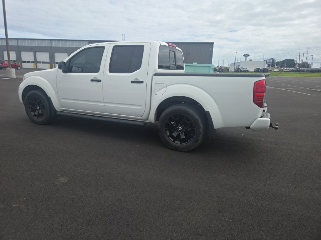 2021 Nissan Frontier SV