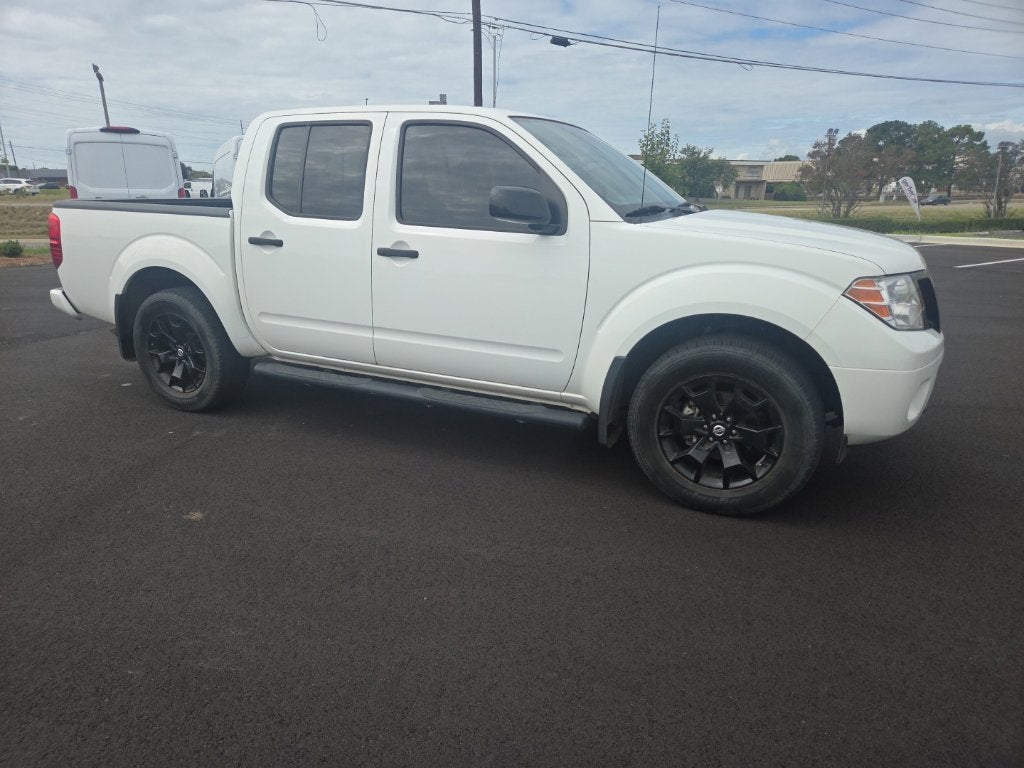 2021 Nissan Frontier SV