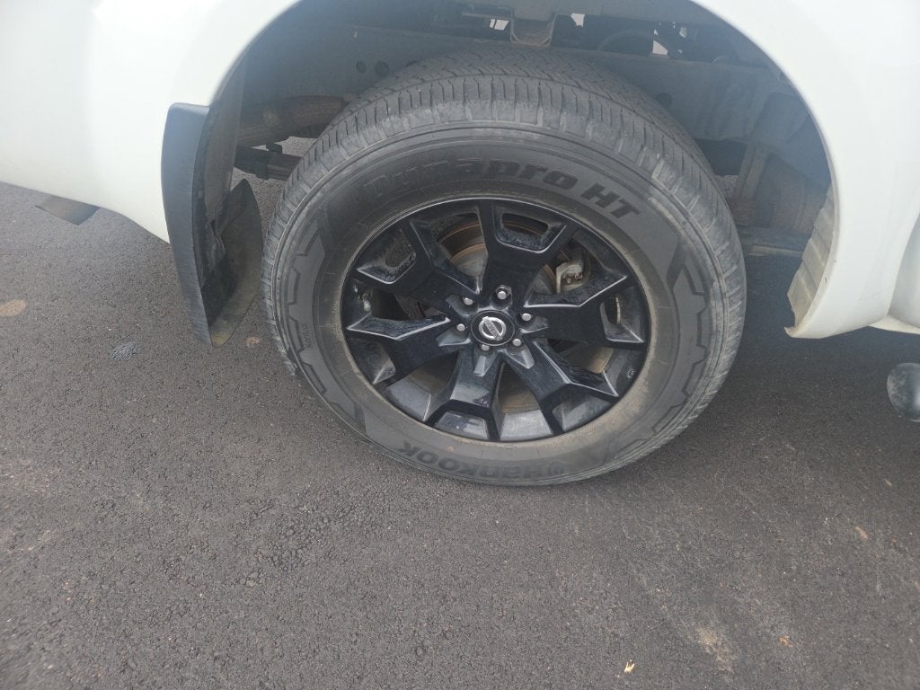 2021 Nissan Frontier SV