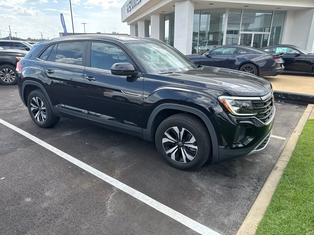 2024 Volkswagen Atlas Cross Sport 2.0T SE