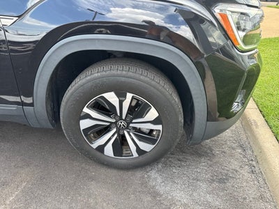 2024 Volkswagen Atlas Cross Sport 2.0T SE