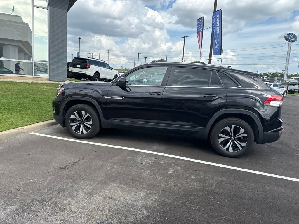 2024 Volkswagen Atlas Cross Sport 2.0T SE