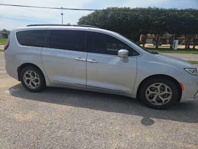 2022 Chrysler Pacifica Limited