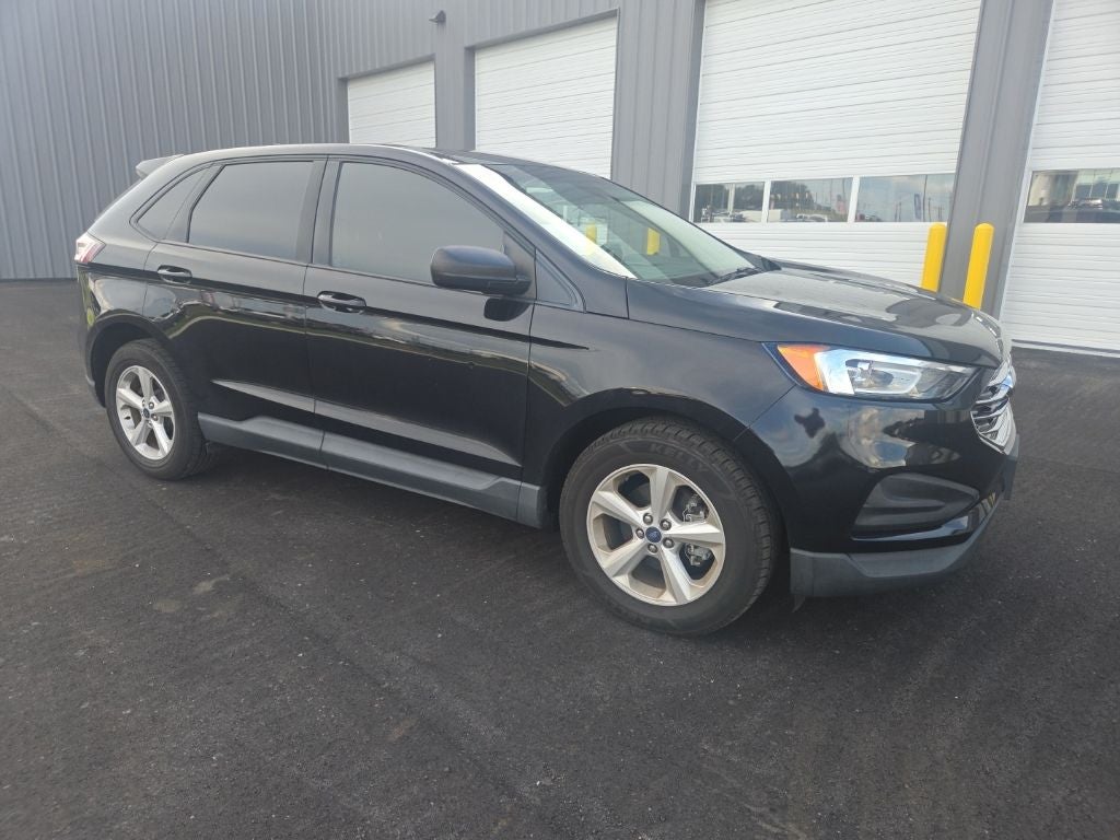 2020 Ford Edge SE