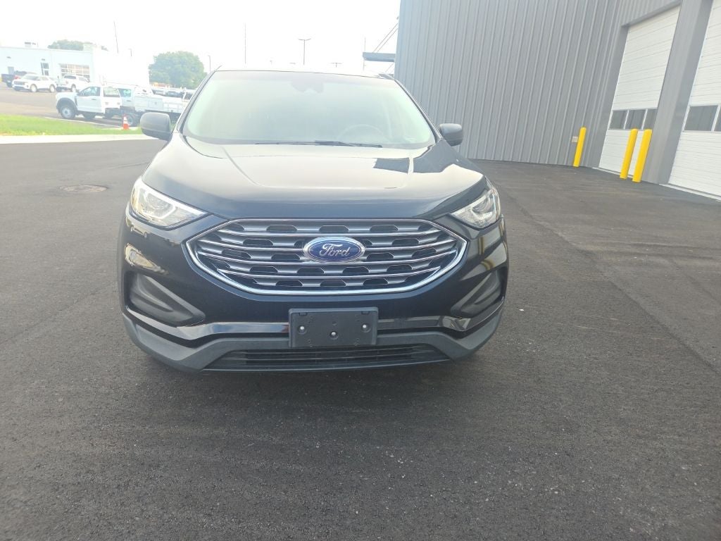 2020 Ford Edge SE