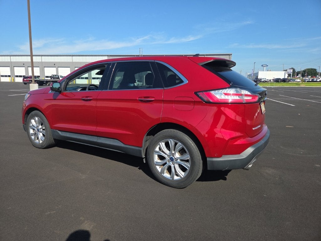 2021 Ford Edge Titanium