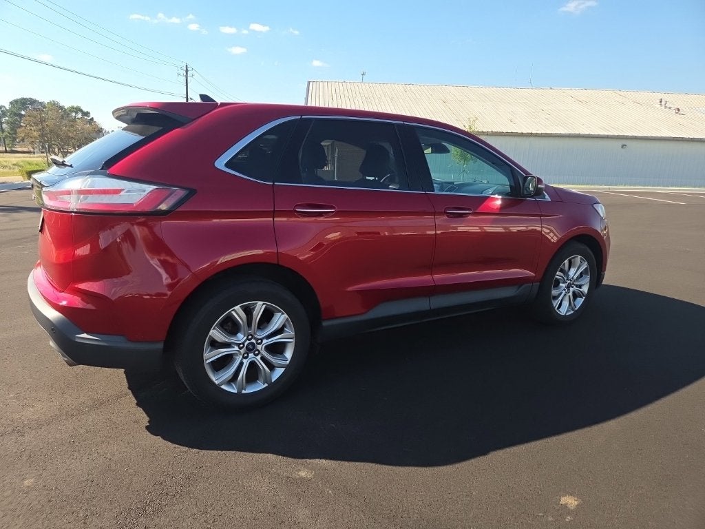 2021 Ford Edge Titanium